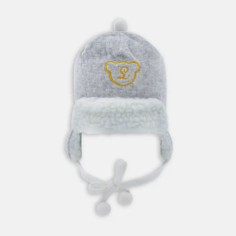 Cappello con Pelliccia, Luglio