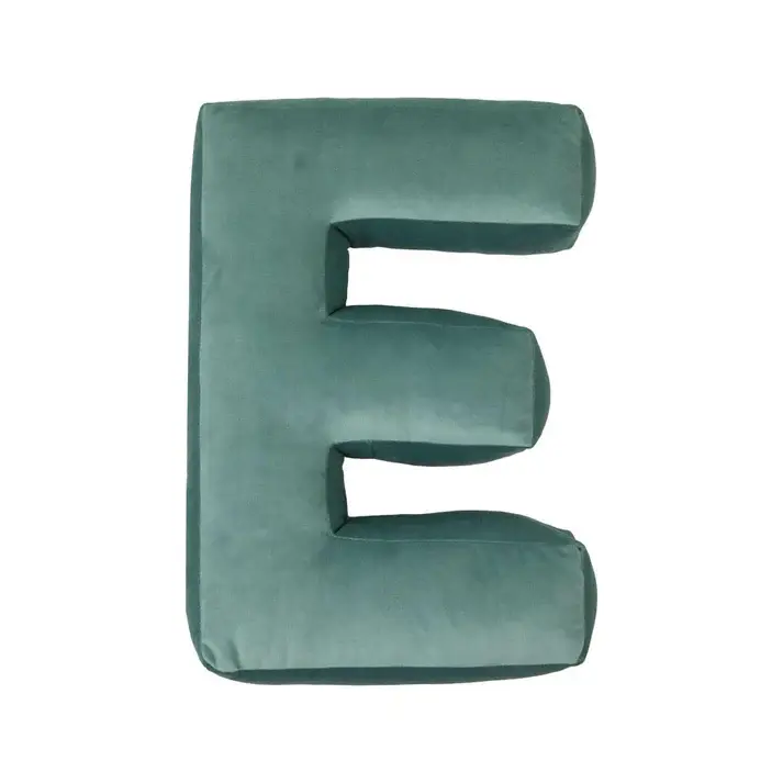 Lettera in velluto E